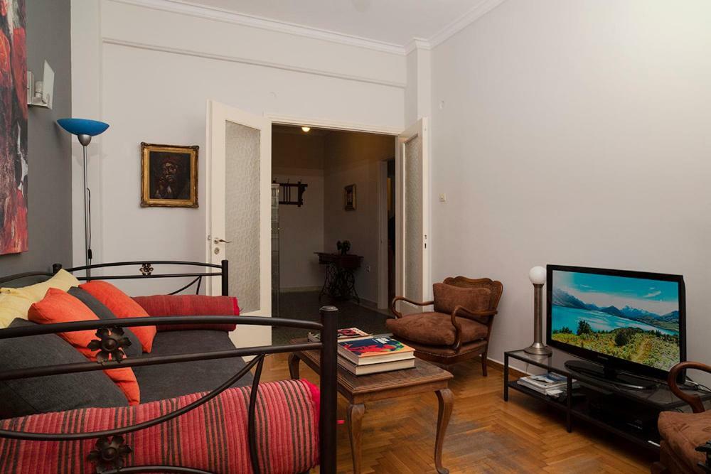 אתונה Vintage Apartment Next To Acropolis Museum מראה חיצוני תמונה